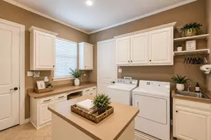 2726 Country Club Rd, Pantego, TX 76013 - Photo 19