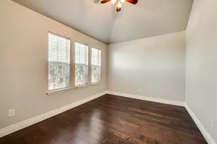 10413 Trevino Ln, Benbrook, TX 76126 - Photo 7