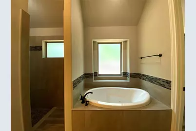 4007 Sioux Court, Granbury, TX 76048 - Photo 13