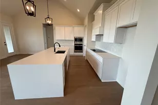 204 Slimp Blf, Azle, TX 76020 - Photo 13