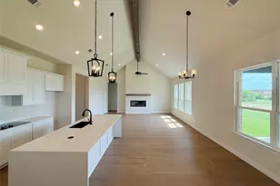 204 Slimp Blf, Azle, TX 76020 - Photo 5