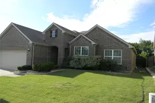 1925 Angein Ln, Fort Worth, TX 76131 - Photo 3