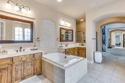 2017 Ironside Drive, Lewisville, TX 75056 - Photo 7