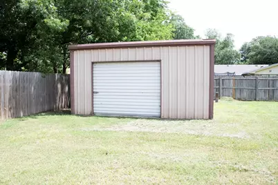 1008 Fairway Lane, Mexia, TX 76667 - Photo 15