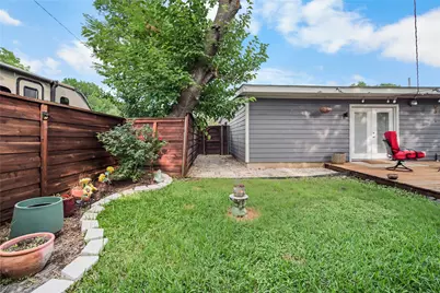 10447 Sylvia Drive, Dallas, TX 75228 - Photo 37