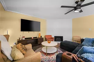 10447 Sylvia Dr, Dallas, TX 75228 - Photo 19