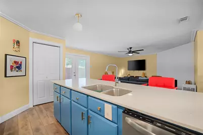 10447 Sylvia Drive, Dallas, TX 75228 - Photo 17