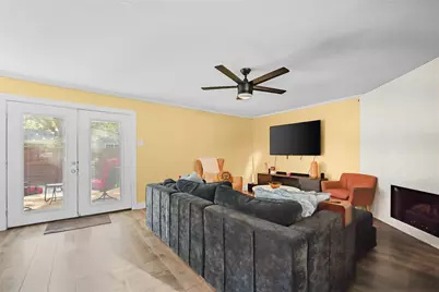 10447 Sylvia Drive, Dallas, TX 75228 - Photo 11