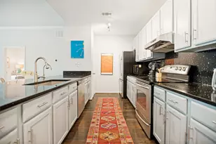 2305 Worthington St, Dallas, TX 75204 - Photo 7