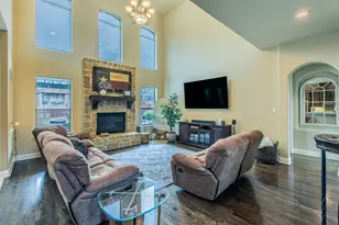 9705 Bowman Dr, Fort Worth, TX 76244 - Photo 5