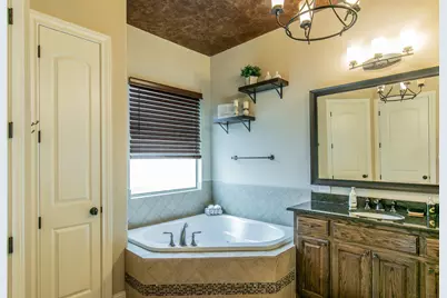 9705 Bowman Drive, Fort Worth, TX 76244 - Photo 25