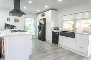 8512 Londonderry Ln, Dallas, TX 75228 - Photo 3