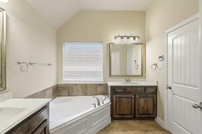 2428 Ranchview Drive, Little Elm, TX 75068 - Photo 17
