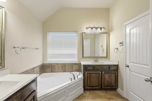 2428 Ranchview Dr, Little Elm, TX 75068 - Photo 15