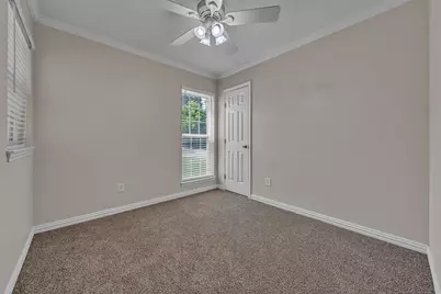 1801 Anderson Street, Irving, TX 75062 - Photo 11