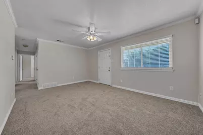 1801 Anderson Street, Irving, TX 75062 - Photo 3