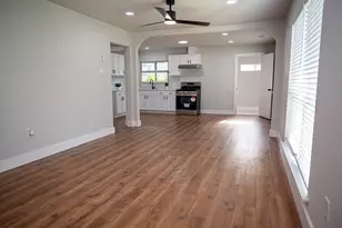4006 June Dr, Dallas, TX 75211 - Photo 9