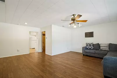 2510 Larchmont Drive, Mesquite, TX 75150 - Photo 9