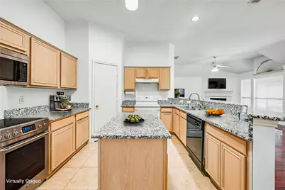 700 N Emma Drive, Arlington, TX 76002 - Photo 5