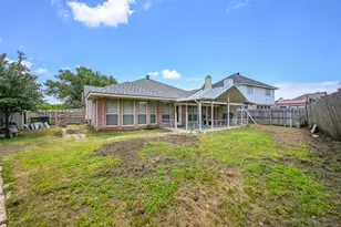 700 N Emma Dr, Arlington, TX 76002 - Photo 15