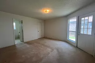 3141 Twisted Vine Ln, Grand Prairie, TX 75052 - Photo 13