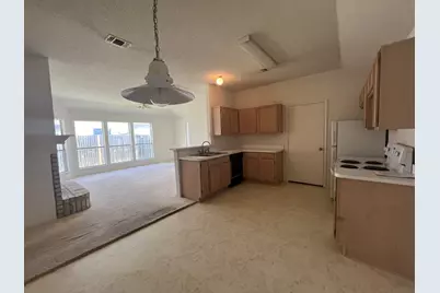 3141 Twisted Vine Lane, Grand Prairie, TX 75052 - Photo 11