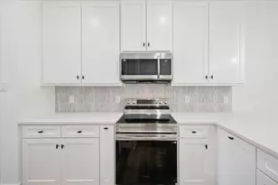 3058 Hardy St, Fort Worth, TX 76106 - Photo 9