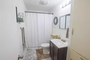 10959 Park Oak Cir, Dallas, TX 75228 - Photo 11