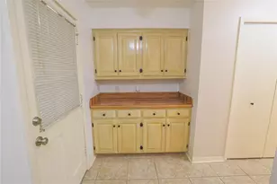 10959 Park Oak Cir, Dallas, TX 75228 - Photo 13