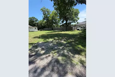 409 E Alamo Street, Terrell, TX 75160 - Photo 3