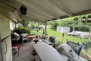 5001 Caroldean Ct, Haltom City, TX 76117 - Photo 7