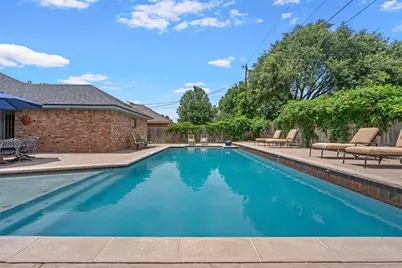 9406 Wildflower Drive, Woodway, TX 76712 - Photo 31