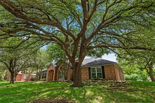 9406 Wildflower Dr, Woodway, TX 76712 - Photo 5