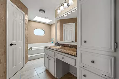 9406 Wildflower Drive, Woodway, TX 76712 - Photo 19