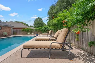9406 Wildflower Dr, Woodway, TX 76712 - Photo 33