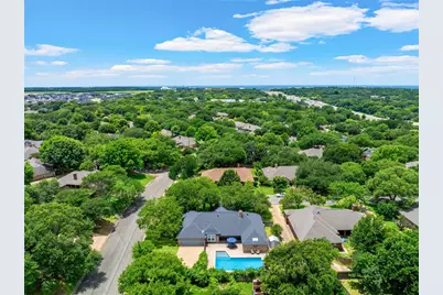 9406 Wildflower Drive, Woodway, TX 76712 - Photo 37