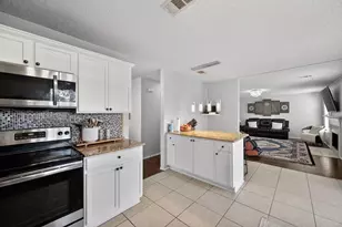 1318 Gilday Dr, Arlington, TX 76002 - Photo 11