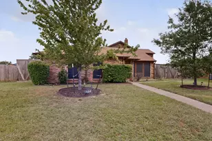 508 Justice St, Cedar Hill, TX 75104 - Photo 1