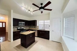 434 Moonlight Way, Irving, TX 75063 - Photo 7