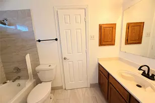 434 Moonlight Way, Irving, TX 75063 - Photo 19
