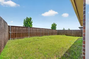 2566 Russell St, Crandall, TX 75114 - Photo 25