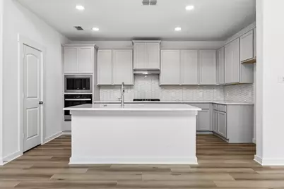 9125 Harrisburg Drive, Fort Worth, TX 76036 - Photo 5