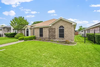 2124 Emerald Oaks, Mesquite, TX 75181 - Photo 3