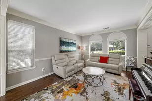 351 Cove Dr, Coppell, TX 75019 - Photo 5