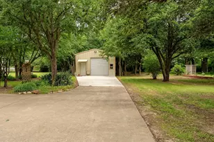 7301 Stallion St, Denton, TX 76208 - Photo 37