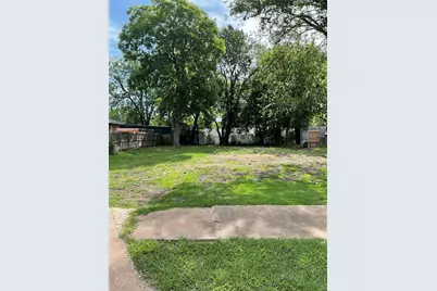 605 S Colbert Avenue, Sherman, TX 75090 - Photo 1