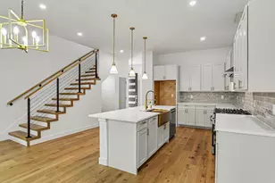 2220 Bombay Ave, Dallas, TX 75235 - Photo 9