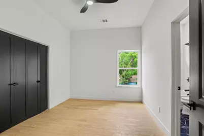 2220 Bombay Avenue, Dallas, TX 75235 - Photo 13