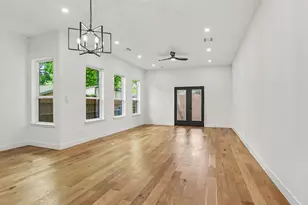 2220 Bombay Ave, Dallas, TX 75235 - Photo 3