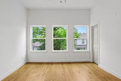 2220 Bombay Avenue, Dallas, TX 75235 - Photo 15